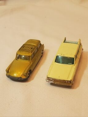 Husky Citreon Safari & Studebaker Wagonaire Vtg 1960's Die Cast Metal Toy Cars